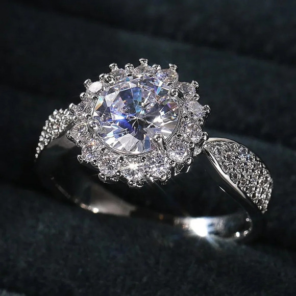 💥925 SILVER MOISSANITE SUN FLOWER WEDDING/ENGAGEMENT RING WOMEN, K754 - Picture 2 of 8